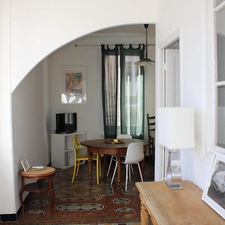 Superbe Appartement Avec Parking Sur Place Nîmes Exterior photo