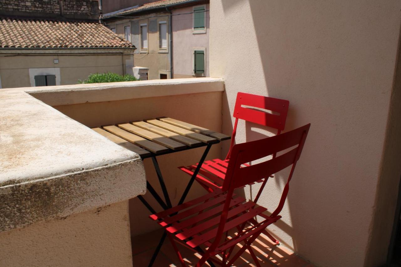Superbe Appartement Avec Parking Sur Place Nîmes Exterior photo